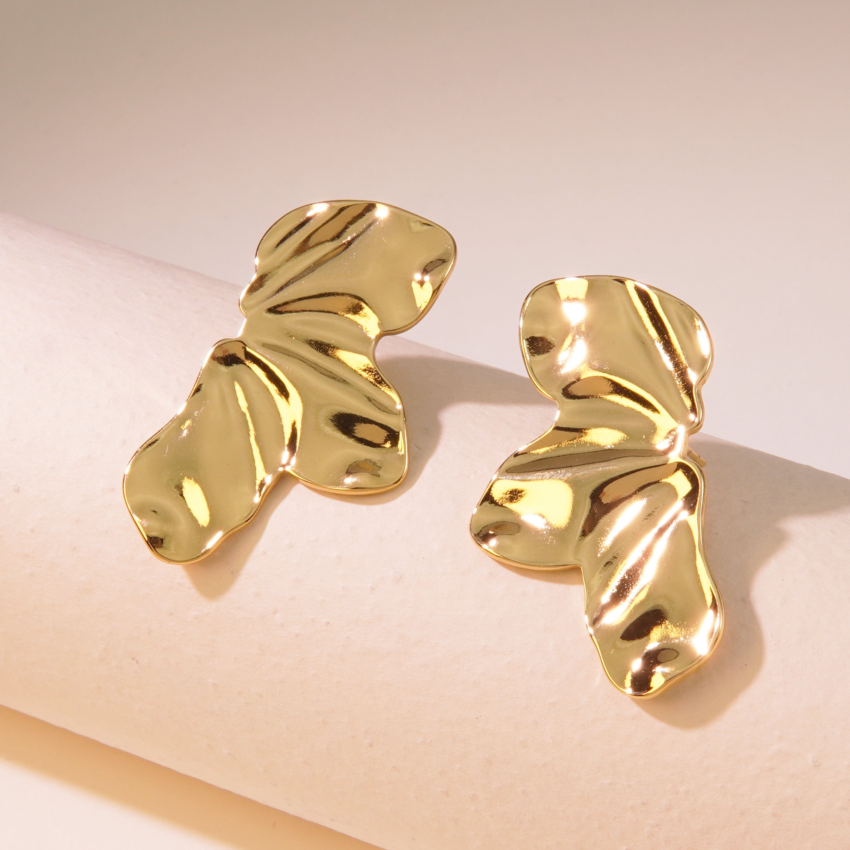 Lila Earrings - Gold or Silver