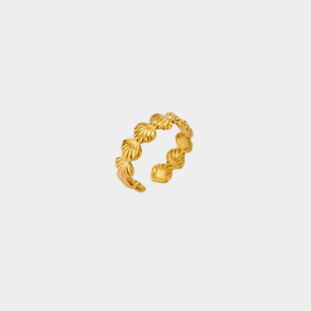 Naila Ring
