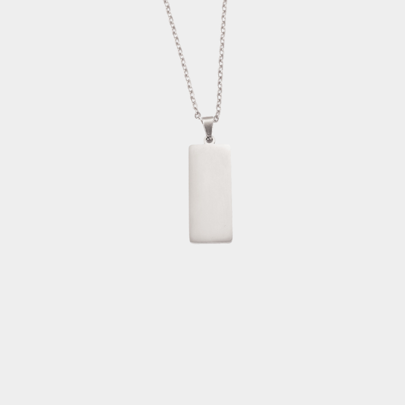 Maeva Necklace – Engravable Plate