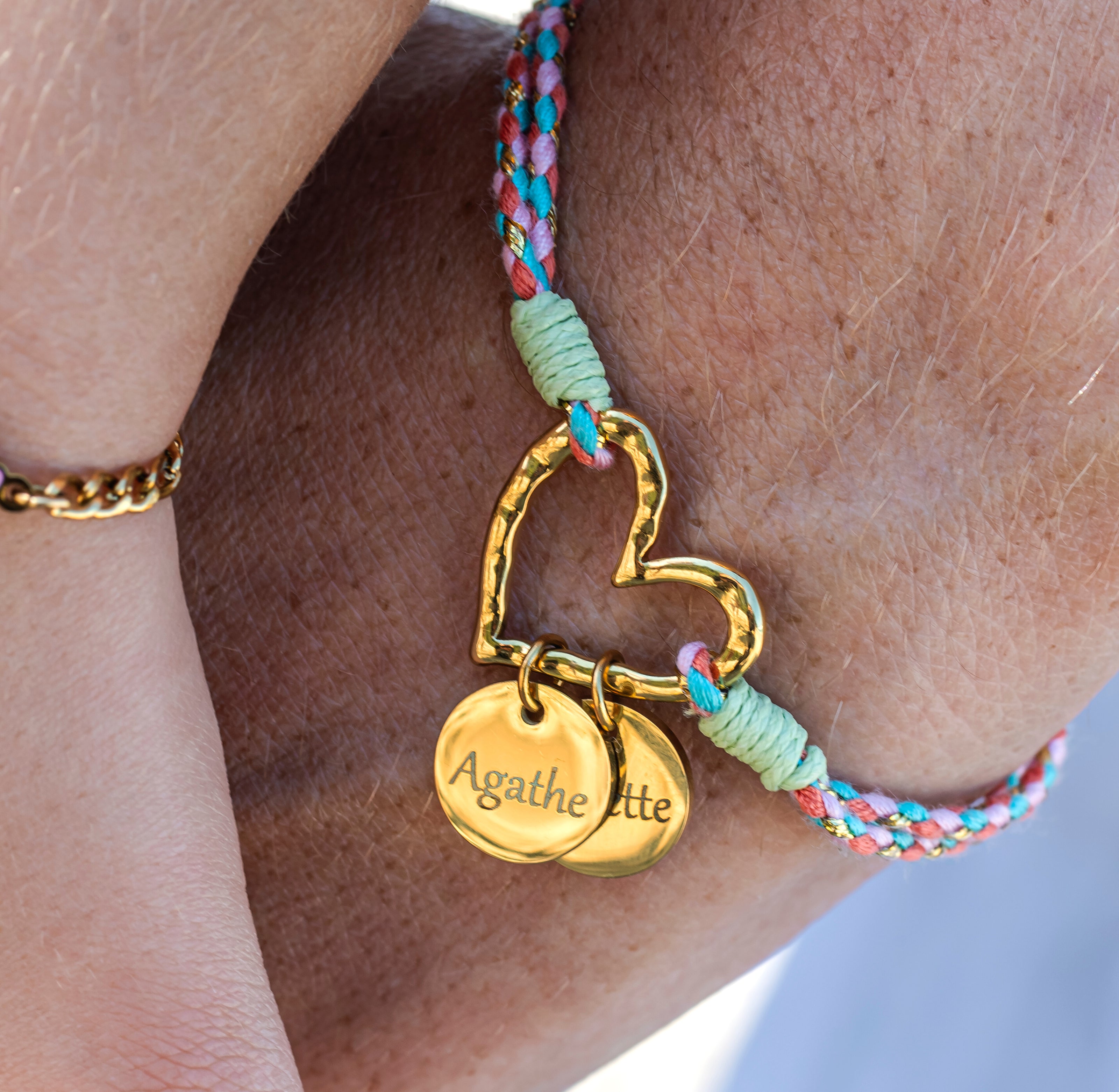 Bracelet Lisa – Cœur & breloques gravées
