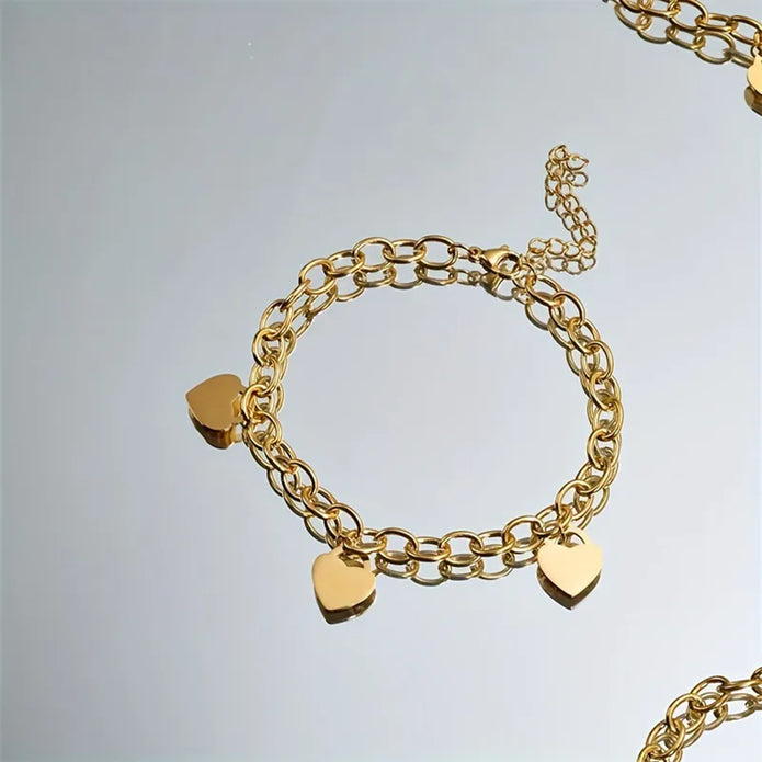 Family Love Bracelet – 4 hearts to engrave
