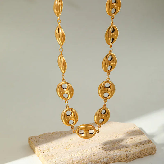 Collier ALMA