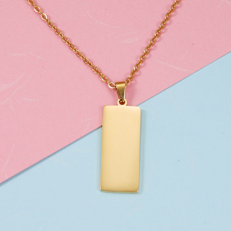 Maeva Necklace – Engravable Plate