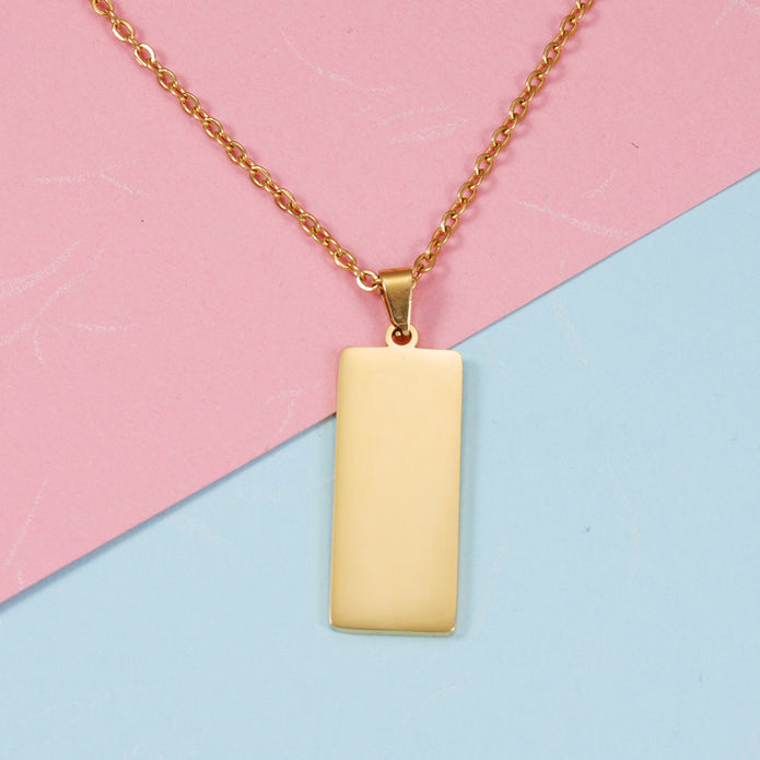 Maeva Necklace – Engravable Plate