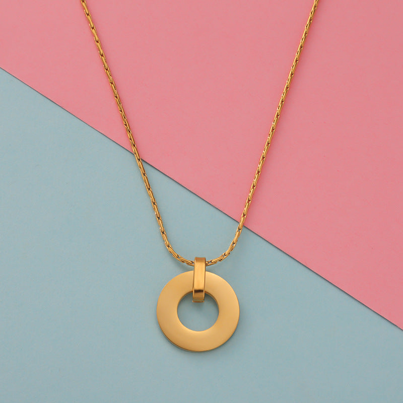 Engravable Necklace – Circle of Love Model