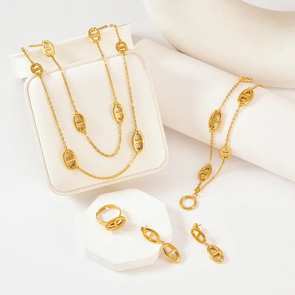 Parure LIVIA (collier, bracelet, bague, boucles d’oreilles)